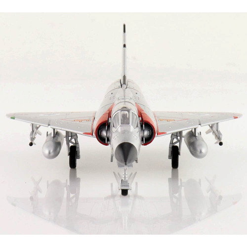 Mirage IIICJ 1/72 Die Cast Model - HA9801 Yoram Agmon, 101 Squadron, IAF, Hatzor Air Base, July 1966 Alt Image 1