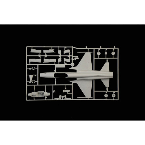 F-5E Tiger II 1/48 Kit Alt Image 3