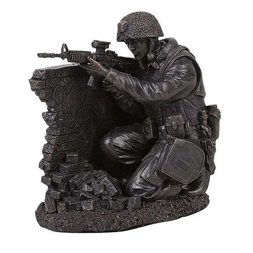 Vietnam Aiming Soldier Statue Main Image