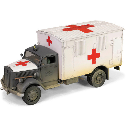 Kfz305 Opel Blitz 3-Ton Ambulance 1/32 Die Cast Model - White Main Image