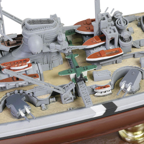 Bismarck Battleship 1/700 Die Cast Model - Full Hull Display Battle of the Denmark Strait, May 1941 Alt Image 3