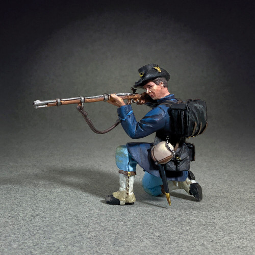 Union Iron Brigade in Gaiters Kneeling Firing, No.2 William Britain (31406) Alt Image 1