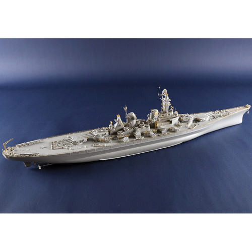 USS Montana BB-67 1/350 Kit TRUMPETER (705372) Alt Image 2