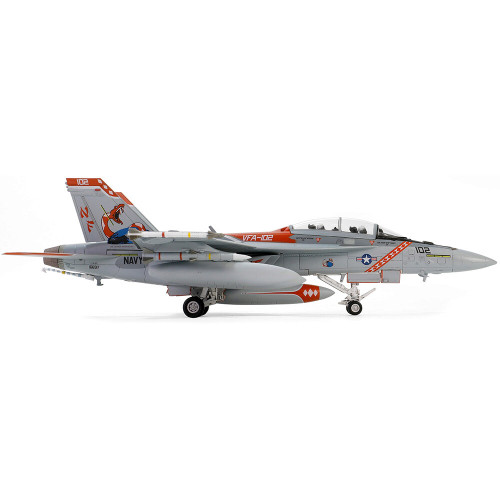 F/A-18F Super Hornet 1/72 Die Cast Model - FOV814043B Forces of Valor (FOV-814034B) Alt Image 4