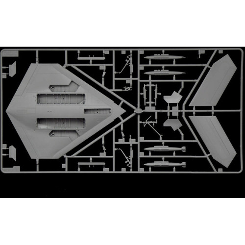 X-47B UCAS 1/72 Kit Italeri (1421s) Alt Image 4