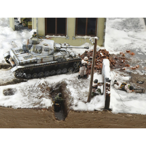 Stalingrad Tractor Plant 1942 1/72 FIGURE KIT Alt Image 7