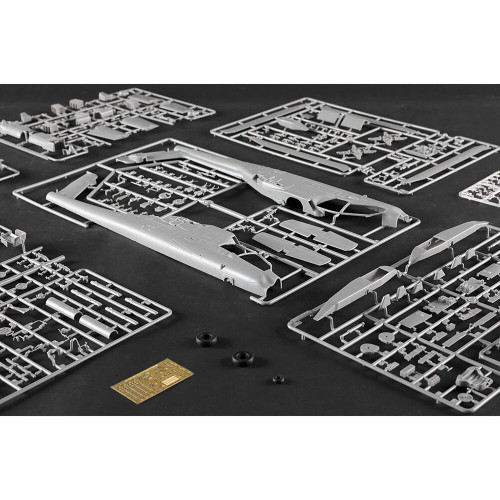 AH-64A Apache 1/35 Kit Trumpeter (5115) Alt Image 4