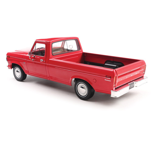 1974 Ford F-100 - Candy Apple Red Alt Image 3