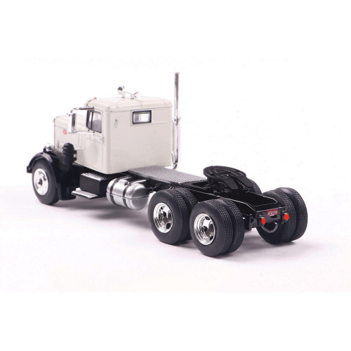 1955 Peterbilt 281 1/64 Die Cast Model IXO Models (IA64003) Alt Image 3