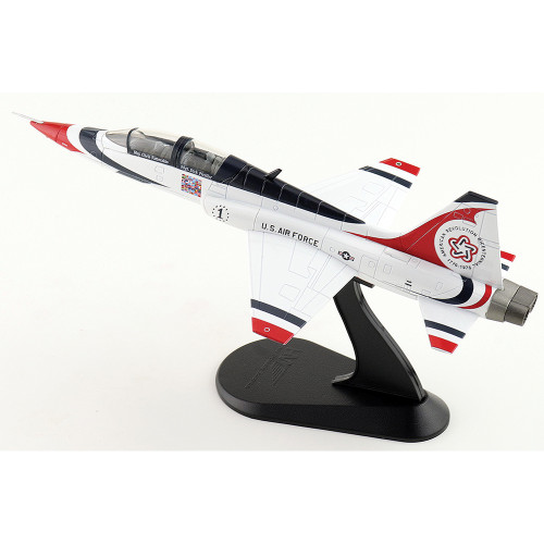 T-38 Talon 1/72 Die Cast Model - HA5416 Alt Image 4