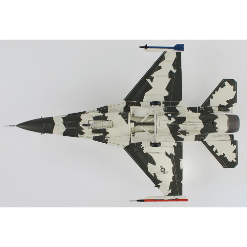 F-16N Fighting Falcon 1/72 Die Cast Model - HA38063 163269, US Navy Weapons School, 1990s Alt Image 4