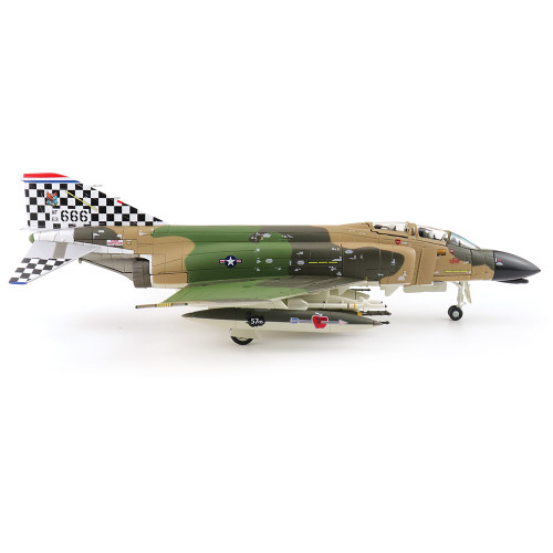 F-4C Phantom II 1/72 Die Cast Model Alt Image 2