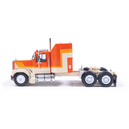 1980 GMC General - Orange And Yellow Alt Image 4