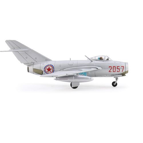 MIG-15 Fagot 1/72 Die Cast Model Alt Image 2