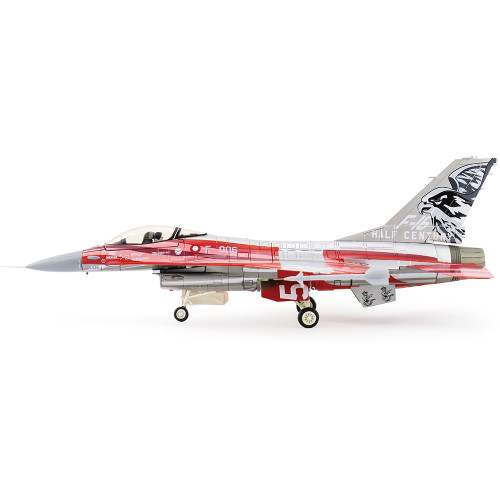 F-16A Fighting Falcon 1/72 Die Cast Model Alt Image 1