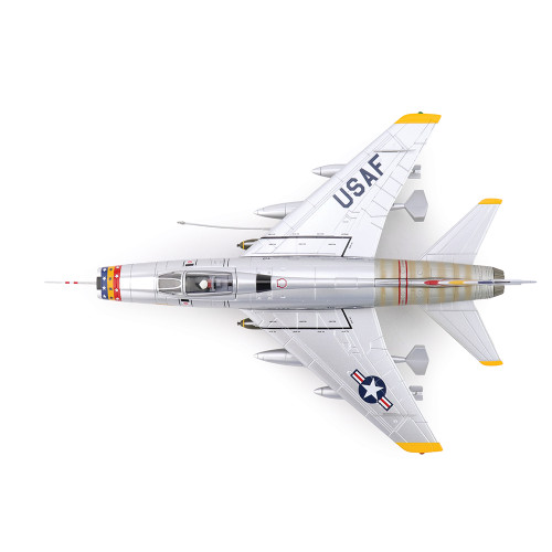 F-100 Super Sabre 1/72 Die Cast Model Alt Image 4