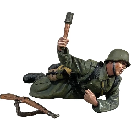 Grenadier Prone Throwing Grenade, 1942-45 1/30 Figure WILLIAM BRITAIN (25167) Main Image