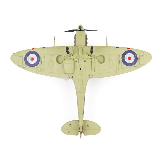 Spitfire Mk.V 1/48 Die Cast Model - HA7866 Alt Image 6