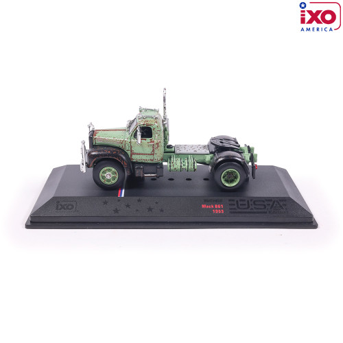 1953 Mack B61 - Rusty Green and Black Alt Image 8