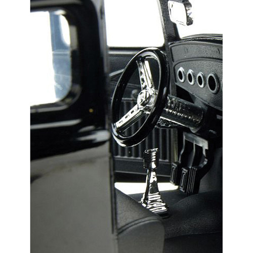 1932 Ford Hot Rod - Black Flames Alt Image 3
