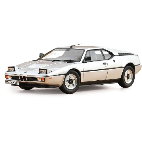 1980 BMW M1 - Silver Metallic Alt Image 1