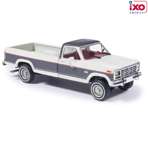 1986 Ford F-150 XLT Lariat Long Bed Styleside 4X2 - Colonial White Tu-Tone Alt Image 3