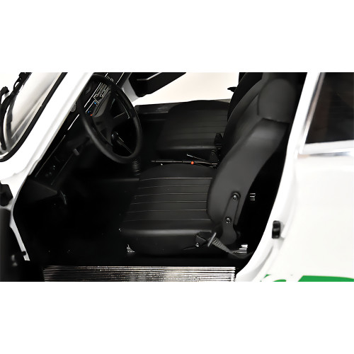 Porsche 911 - White Alt Image 6