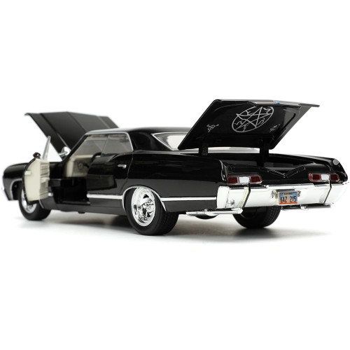 1967 Supernatural Chevy Impala SS w/Dean Winchester Figure Alt Image 5