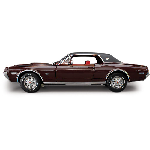 1968 Mercury Cougar XR7G - Black Cherry Alt Image 3