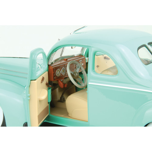1939 Ford Coupe Alt Image 2