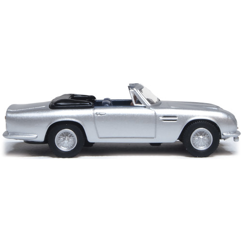Aston Martin DB6 Mark 2 Volante - Silver Birch Alt Image 4