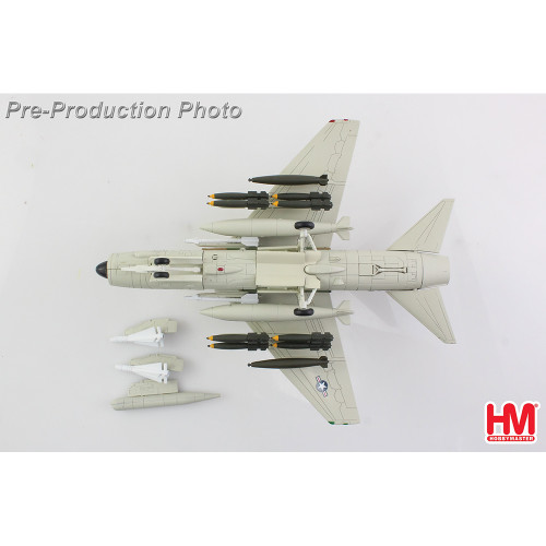 A-7D Corsair II 1/72 Die Cast Model - HC1101 Alt Image 3