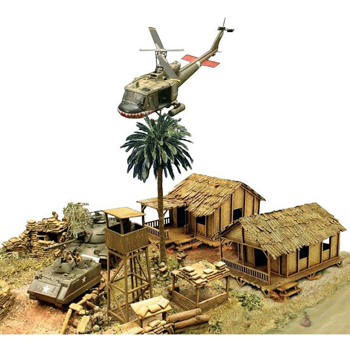 Vietnam War Battle Scene 1/72 Kit Set Main Image