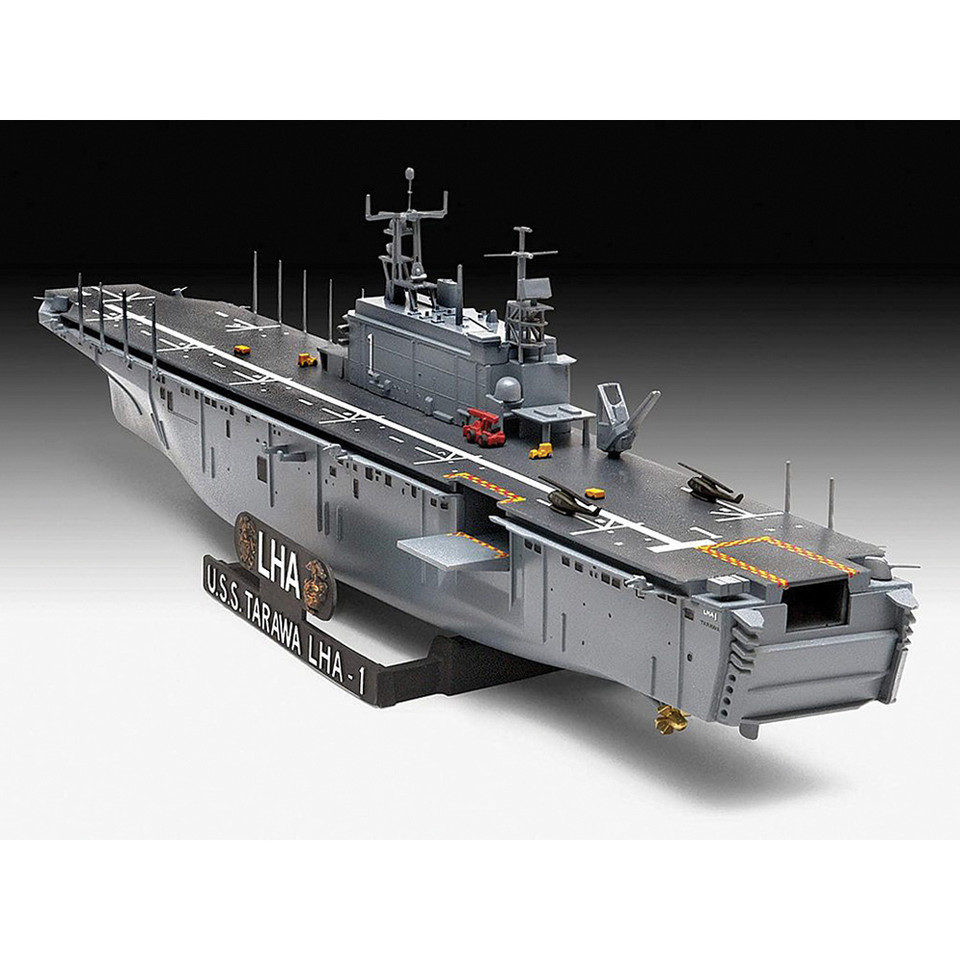 USS Tarawa LHA1 Assault Carrier Ship 1/720 Kit Main Image