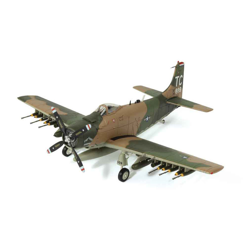 A-1H Skyraider 1/72 Die Cast Model Main Image