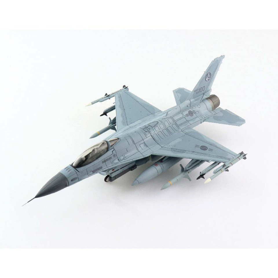KF-16C Fighting Falcon 1/72 Die Cast Model Main Image
