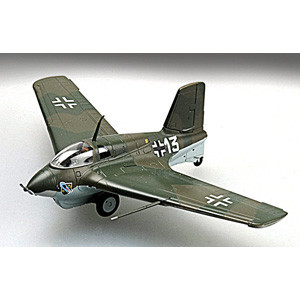 Messerschmitt Me 163 Komet 1/72 Display Model Main Image