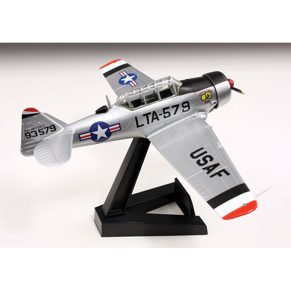LT-6G Texan 1/72 Model Main Image