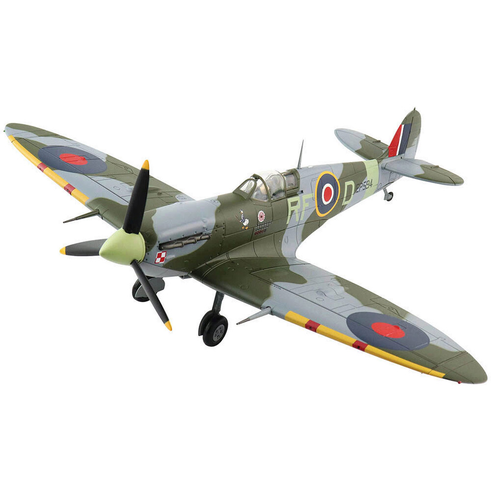 Spitfire MK. Vb 1/48 Die Cast Model Lt. Jan Zumbach, 303 Sqn., RAF,  Aug/Sept 1942 Main Image