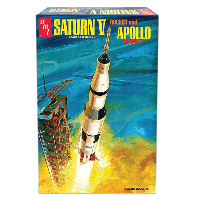 Saturn V Rocket and Apollo Spacecraft 1/200 Kit Main Image