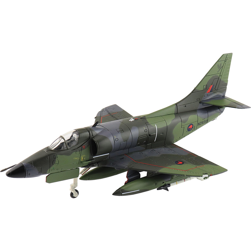 A-4K Skyhawk 1/72 Die Cast Model - HA1440 2 Squadron RNZAF New Zealand 1987 Main Image