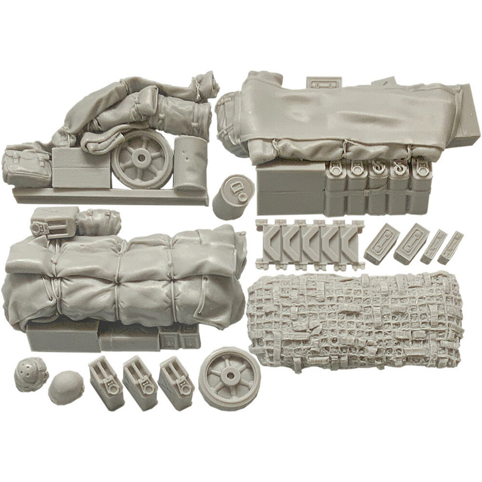 M4A3 Tank Stowage 1/30 Kit Campaign Miniatures (70005) Main Image