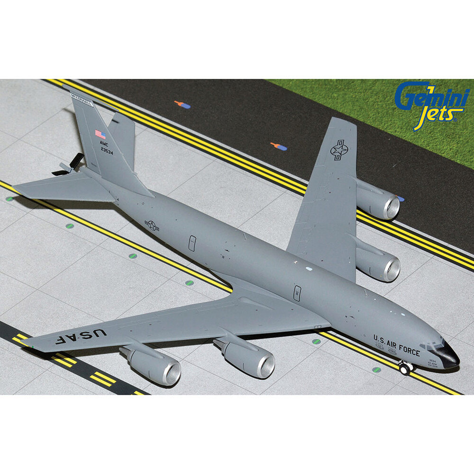 KC-135R 1/200 Die Cast Model SAF 22nd ARWMcConnell AFB - Gemini Jets (G2AFO1092) Main Image