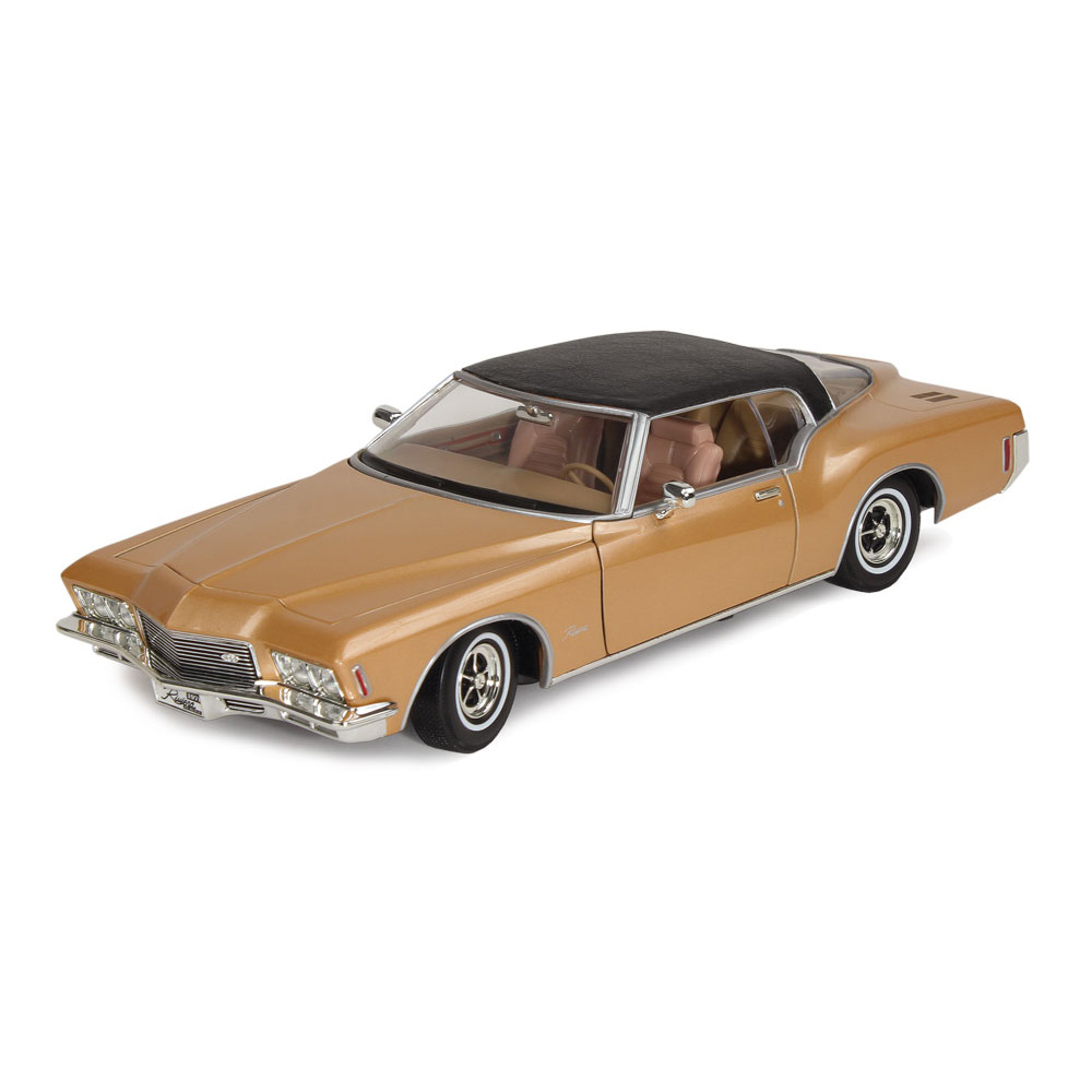 No112ミニカー1/18箱あり 1971 BUICK RIVIERA 1971 Buick Riviera GS 1/18 Die Cast Model | Military Issue - The