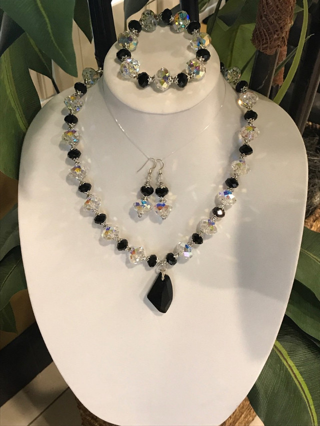 Sparkling Jewelry Set Sky Beads