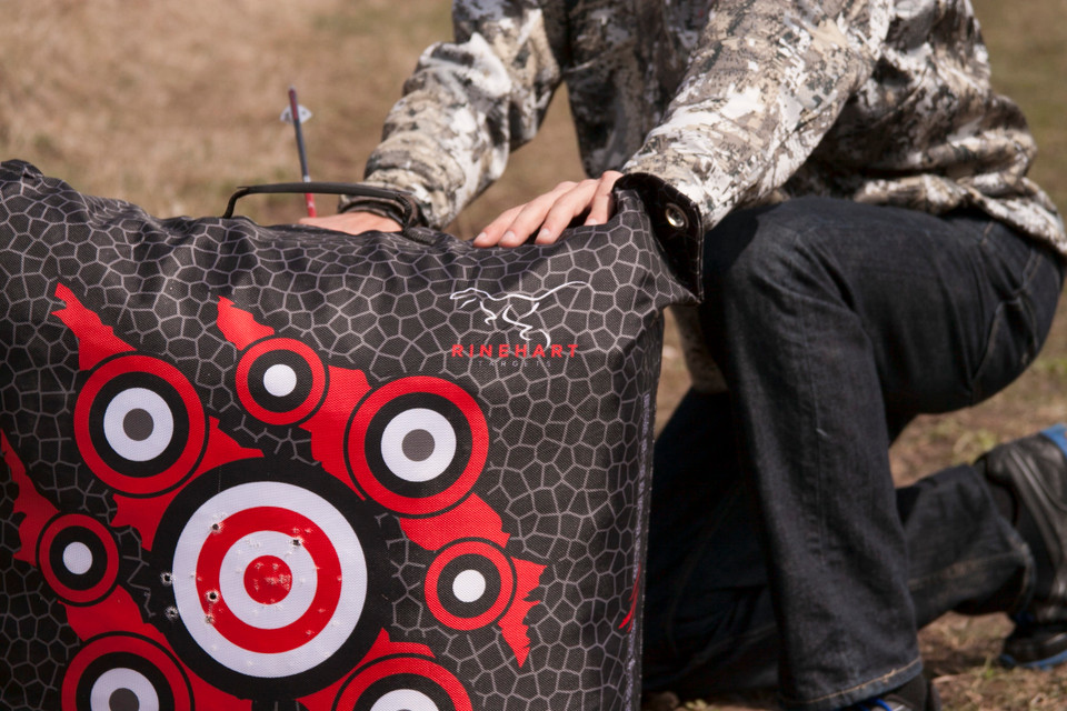 Rhino bag back arrow pull Rhino bag back arrow pull