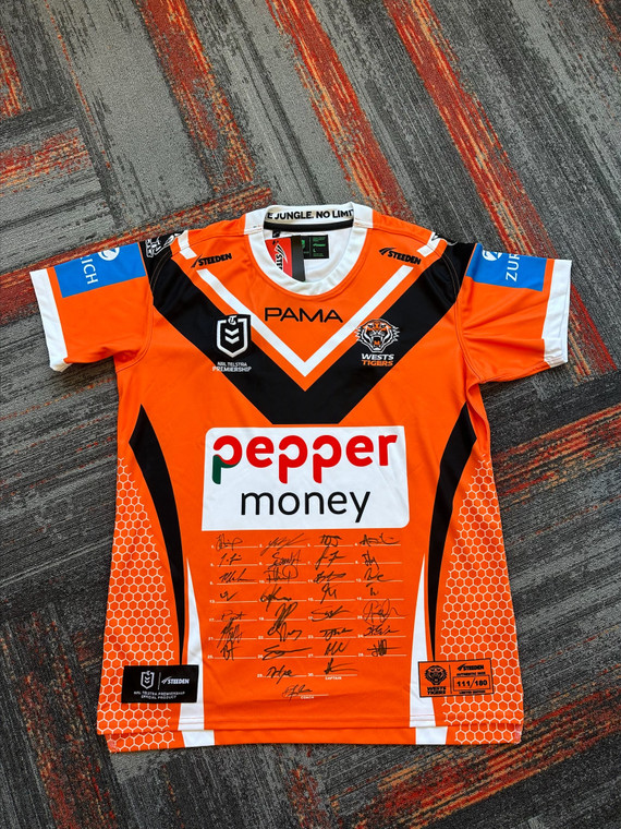 2025 Team Signed Tigers Home Jersey (Un-Framed) 2025 Team Signed Tigers Home Jersey (Un-Framed)