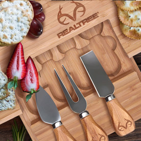 Realtree Bamboo Charcuterie Cheese Board and Knife Set Details