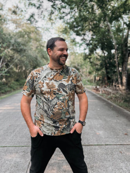 Little Bipsy Adult Classic Camo Tee in Realtree Advantage Classic 