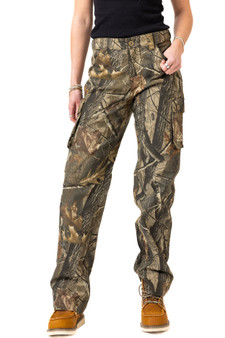 Women's Cargo 6 Pocket Hunting Pants in Realtree Hardwoods 